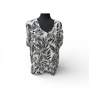 Como Blu 1X Black White Tropical Leaf Print Blouse V Neck Casual Summer Top